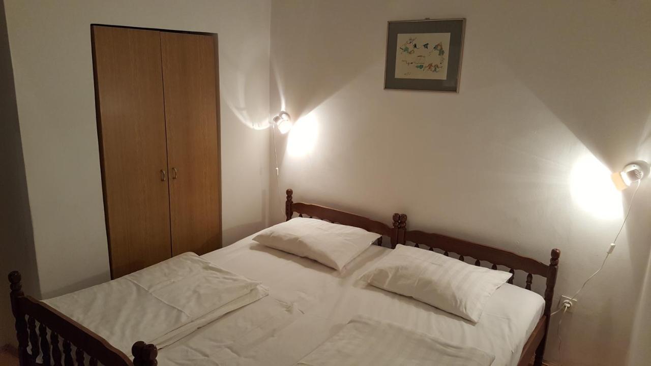Apartments By The Sea Selce, Crikvenica - 15063 Extérieur photo